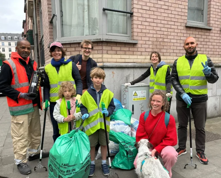 Vier sluikstorters beboet bij opruimactie Alhambrawijk